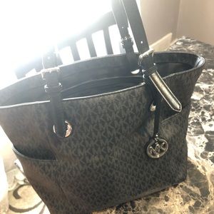 MK Tote